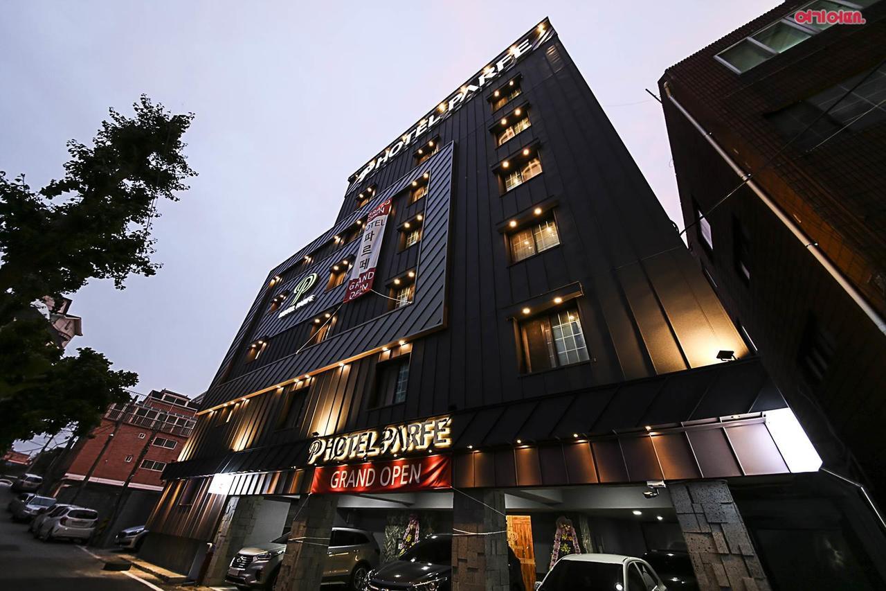 Hotel Parfe Cheonan Exterior foto