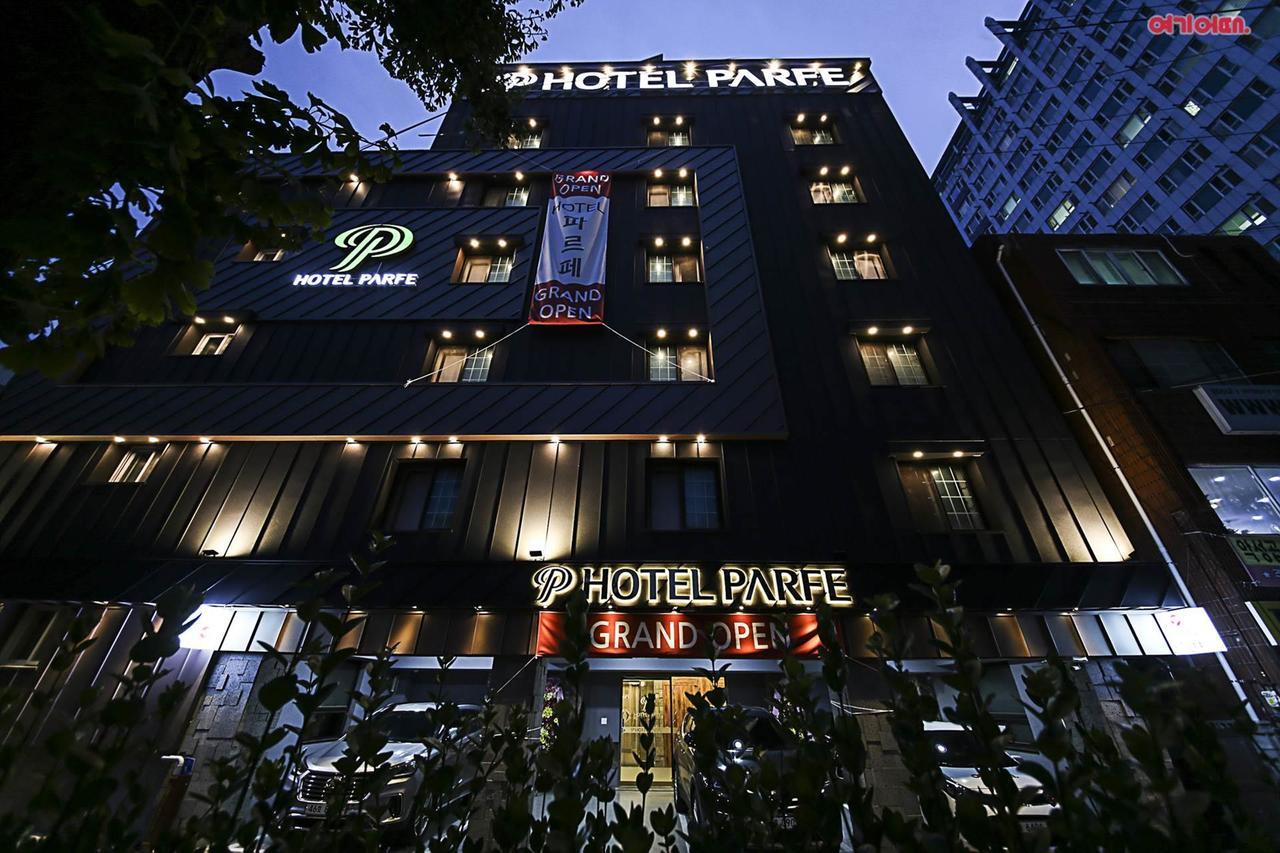 Hotel Parfe Cheonan Exterior foto